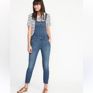 Old Navy Skinny Fit Overalls